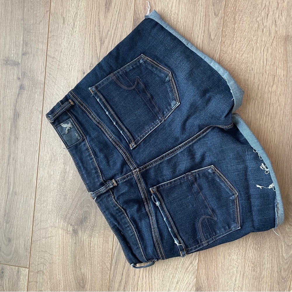 American Eagle Dark Wash Jean Shorts - Picture 3 of 5